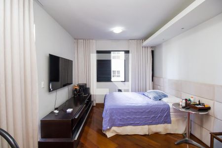 Apartamento à venda com 300m², 4 quartos e 4 vagasSuíte 4