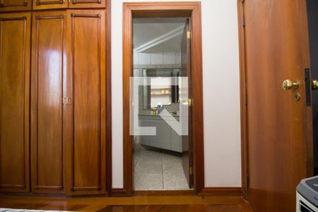 Apartamento à venda com 300m², 4 quartos e 4 vagasBanheiro da Suíte 3