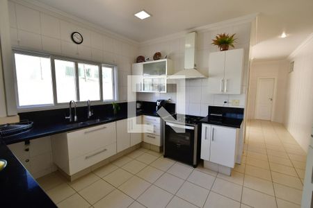 Casa de condomínio para alugar com 650m², 5 quartos e 4 vagasCozinha