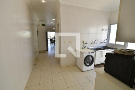 Casa de condomínio para alugar com 650m², 5 quartos e 4 vagasÁrea de Serviço