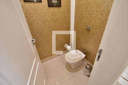 Casa de condomínio para alugar com 650m², 5 quartos e 4 vagasBanheiro 7 - Lavabo