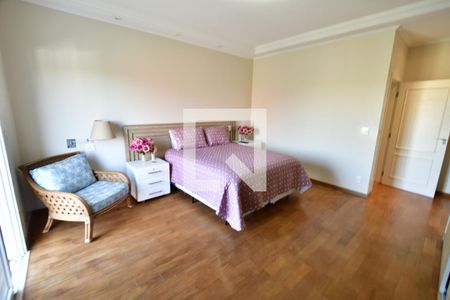 Casa de condomínio para alugar com 650m², 5 quartos e 4 vagasQuarto 3 - Suíte