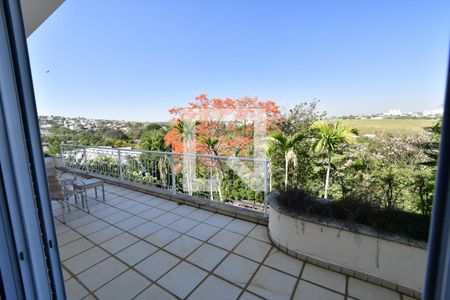 Casa de condomínio para alugar com 650m², 5 quartos e 4 vagasQuarto 4 - Suíte Sacada