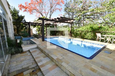 Casa de condomínio para alugar com 650m², 5 quartos e 4 vagasPiscina