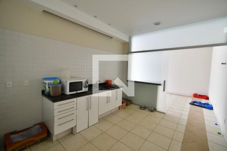 Casa de condomínio para alugar com 650m², 5 quartos e 4 vagasÁrea comum