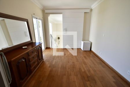 Casa de condomínio para alugar com 650m², 5 quartos e 4 vagasSala 4