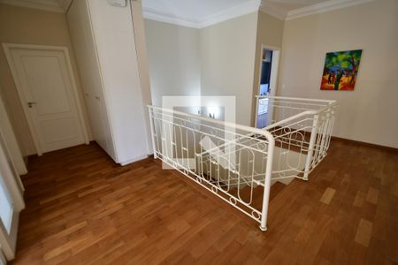 Casa de condomínio para alugar com 650m², 5 quartos e 4 vagasHall Interno