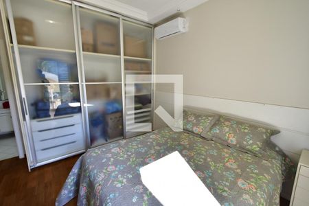 Casa de condomínio para alugar com 650m², 5 quartos e 4 vagasQuarto 2 - Suíte