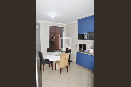 Casa à venda com 173m², 3 quartos e 3 vagasCozinha