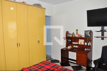 Casa à venda com 173m², 3 quartos e 3 vagasQuarto 01 com Suíte e Varanda