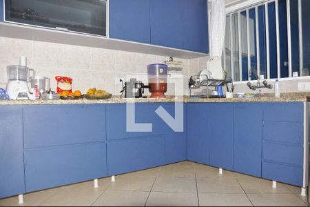 Casa à venda com 173m², 3 quartos e 3 vagasCozinha