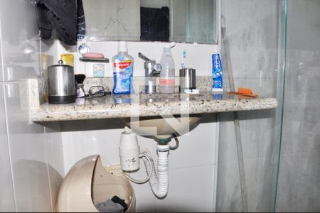 Casa à venda com 173m², 3 quartos e 3 vagasSuíte do Quarto 01 com Varanda