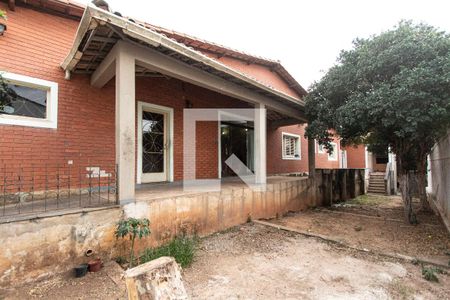 Casa para alugar com 277m², 5 quartos e NaN vagasQuintal