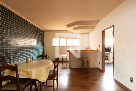 Casa para alugar com 277m², 5 quartos e NaN vagasSala Jantar / Bar