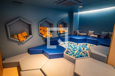 Apartamento à venda com 181m², 3 quartos e 1 vagaÁrea comum