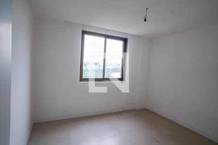 Apartamento à venda com 181m², 3 quartos e 1 vagaQuarto 2 Suíte - Casa 1