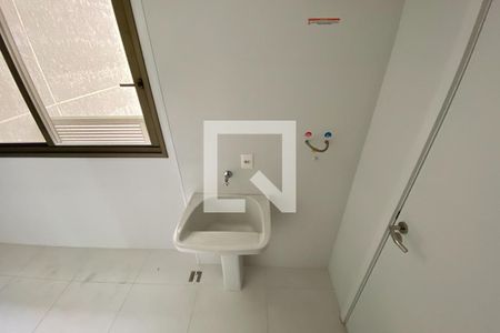 Apartamento à venda com 181m², 3 quartos e 1 vagaÁrea de Serviço