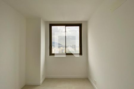 Apartamento à venda com 181m², 3 quartos e 1 vagaSuite 2