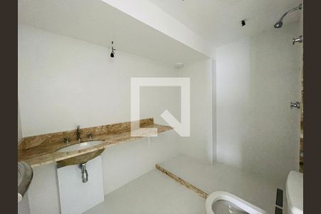 Apartamento à venda com 151m², 3 quartos e 1 vagaBanheiro 3