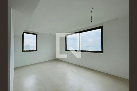 Apartamento à venda com 151m², 3 quartos e 1 vagaQuarto 3