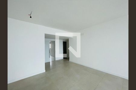 Apartamento à venda com 151m², 3 quartos e 1 vagaSala