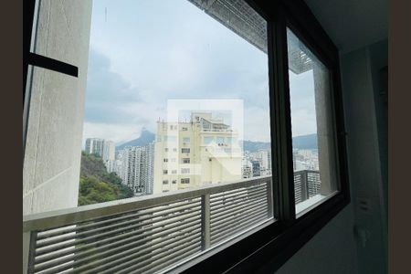 Apartamento à venda com 151m², 3 quartos e 1 vagaÁrea de Serviço