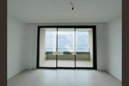 Apartamento à venda com 151m², 3 quartos e 1 vagaSala