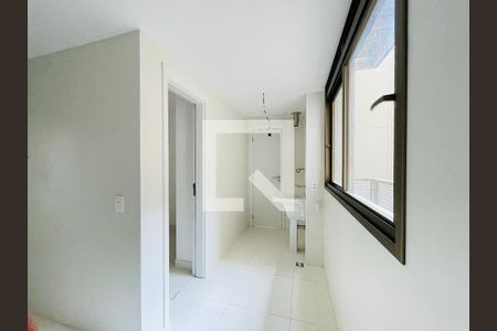 Apartamento à venda com 155m², 3 quartos e 1 vagaÁrea de Serviço