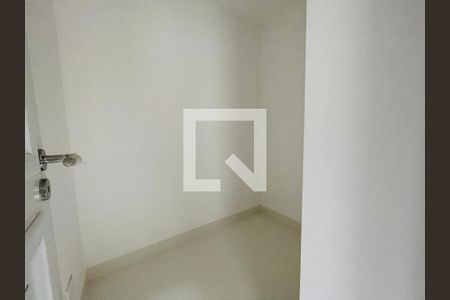 Apartamento à venda com 155m², 3 quartos e 1 vagaÁrea de Serviço