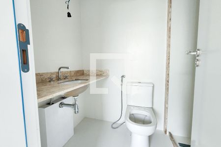 Apartamento à venda com 148m², 4 quartos e 1 vagaBanheiro da Suíte 1