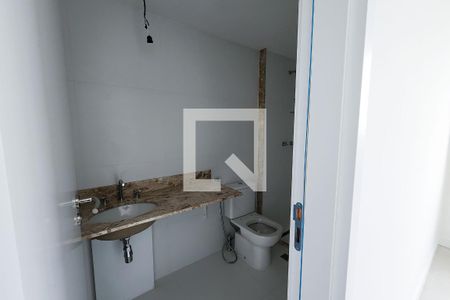 Apartamento à venda com 148m², 4 quartos e 1 vagaBanheiro da Suíte 2