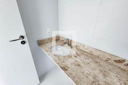 Apartamento à venda com 148m², 4 quartos e 1 vagaBanheiro da Suíte 2