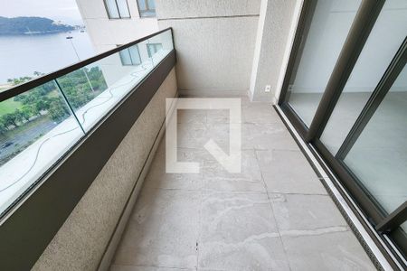 Apartamento à venda com 148m², 4 quartos e 1 vagaVaranda
