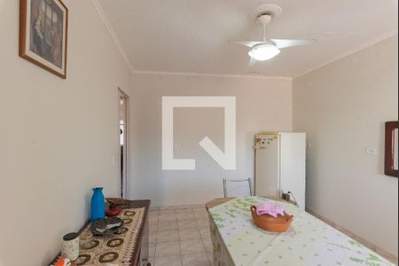 Casa à venda com 250m², 4 quartos e 4 vagasCozinha