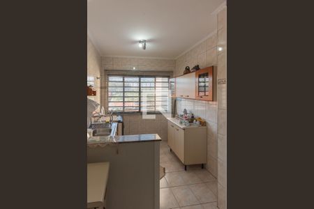 Casa à venda com 250m², 4 quartos e 4 vagasCozinha