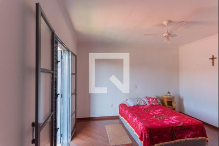 Casa à venda com 250m², 4 quartos e 4 vagasCasa 2- Suíte