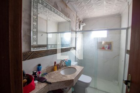 Casa à venda com 108m², 3 quartos e 2 vagasBanheiro da Suíte