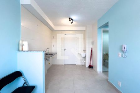 Apartamento à venda com 32m², 2 quartos e 1 vaga Apartamento à venda com 32m², 2 quartos e 1 vagaSala e cozinha