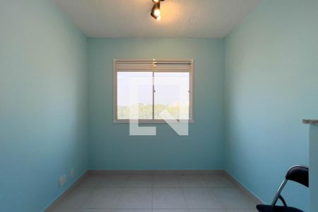 Apartamento à venda com 32m², 2 quartos e 1 vaga Apartamento à venda com 32m², 2 quartos e 1 vagaSala e cozinha