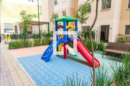 Apartamento à venda com 32m², 2 quartos e 1 vaga Apartamento à venda com 32m², 2 quartos e 1 vagaPlayground