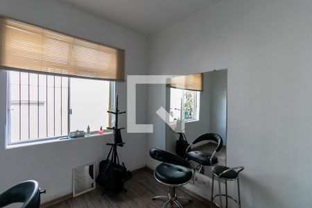 Apartamento para alugar com 65m², 2 quartos e sem vagaSala