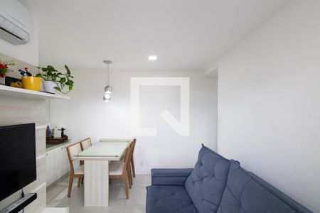 Sala de apartamento para alugar com 2 quartos, 54m² em Campo Grande, Rio de Janeiro