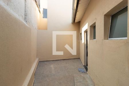 Casa para alugar com 100m², 2 quartos e 1 vagaQuintal Fundos/Área de Serviço 