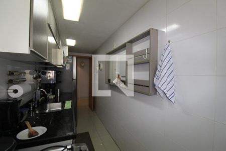 Apartamento à venda com 160m², 3 quartos e 2 vagasCozinha