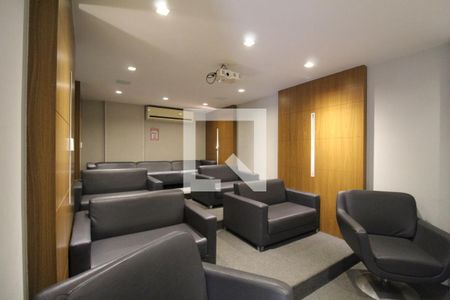 Apartamento à venda com 160m², 3 quartos e 2 vagasÁrea comum - Cinema