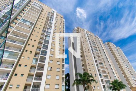 Apartamento à venda com 75m², 3 quartos e 2 vagas Apartamento à venda com 75m², 3 quartos e 2 vagasFachada