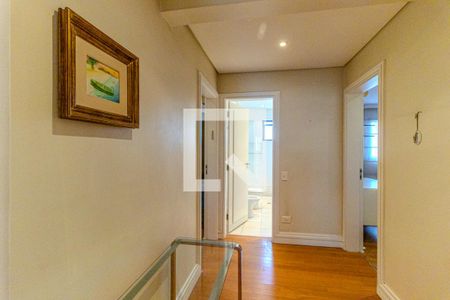 Apartamento à venda com 300m², 3 quartos e 4 vagasCorredor