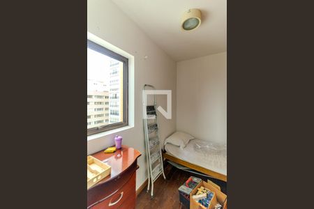 Apartamento à venda com 300m², 3 quartos e 4 vagasQuarto de Serviço