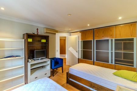 Apartamento à venda com 300m², 3 quartos e 4 vagasQuarto 2