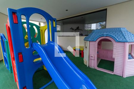 Apartamento à venda com 76m², 2 quartos e 1 vaga Apartamento à venda com 76m², 2 quartos e 1 vagaÁrea Comum - Playground